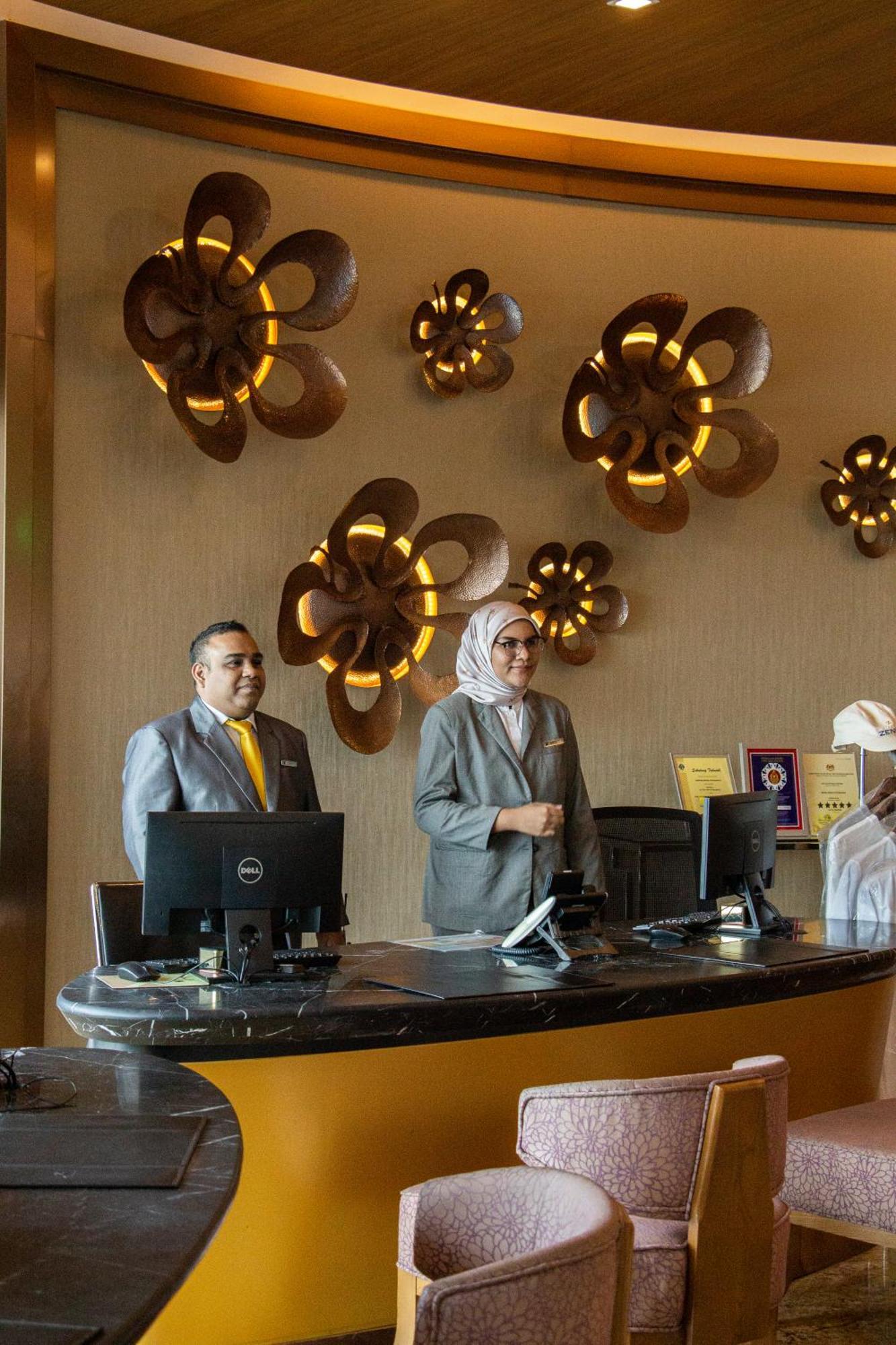 Zenith Hotel Πουτρατζάγια Εξωτερικό φωτογραφία