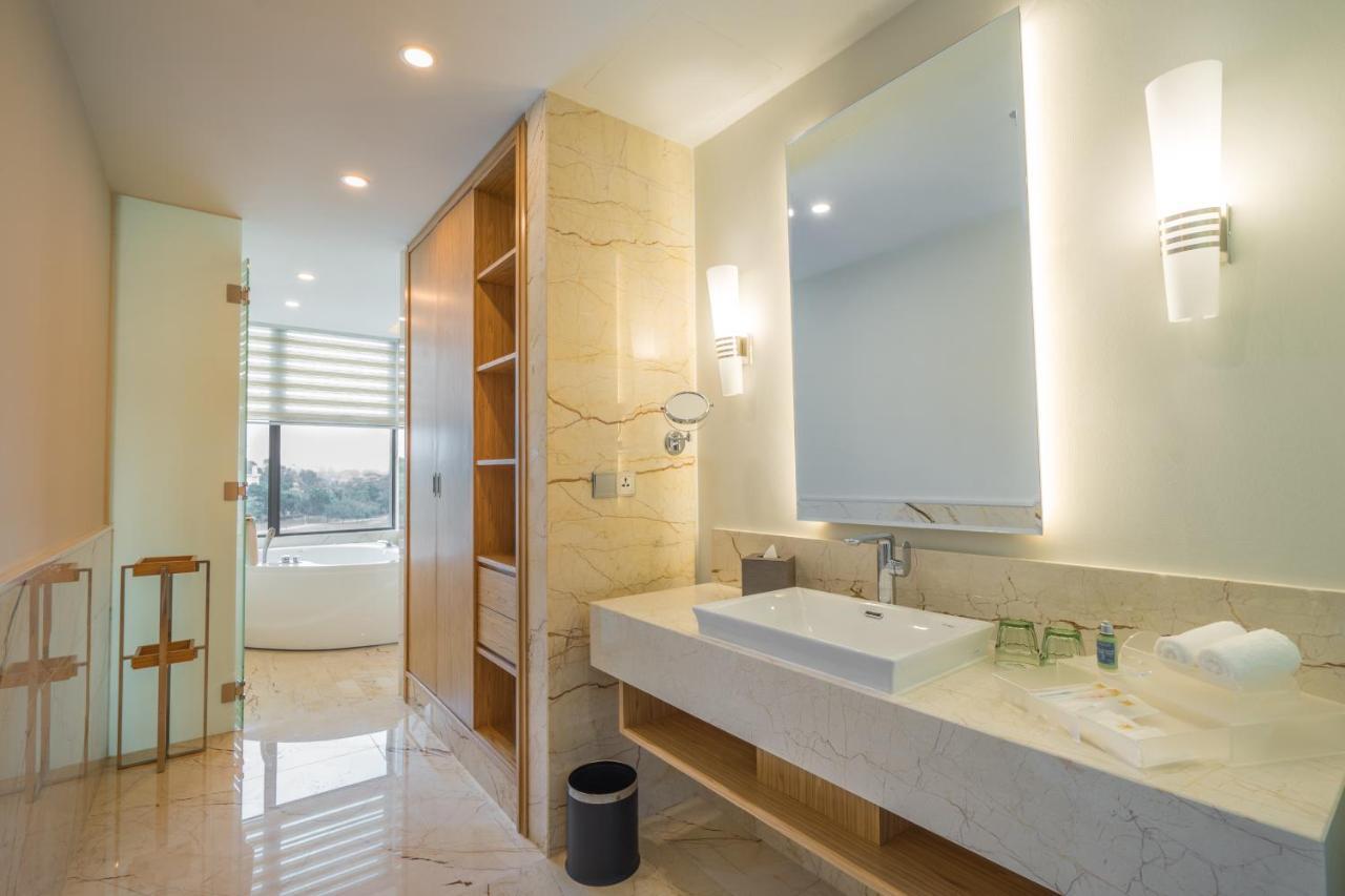 Zenith Hotel Πουτρατζάγια Εξωτερικό φωτογραφία Bathroom